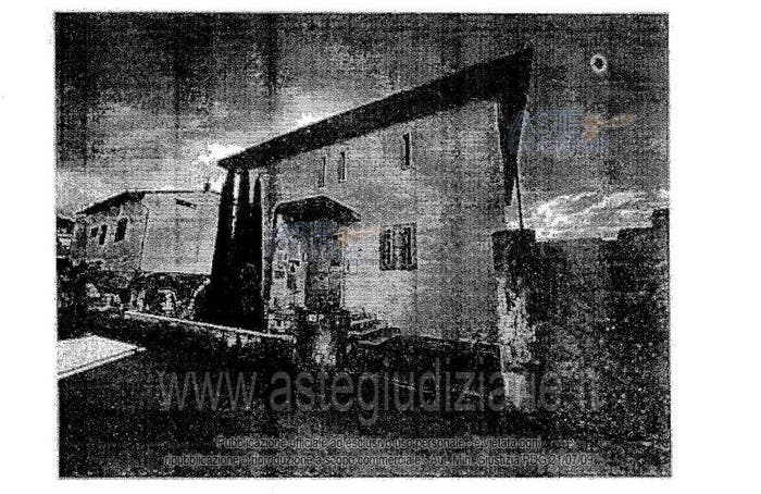 Casa con 6 locali in vendita in Via Francesco Petrarca Pistoia PT Italia, Sant'Agostino, Pistoia