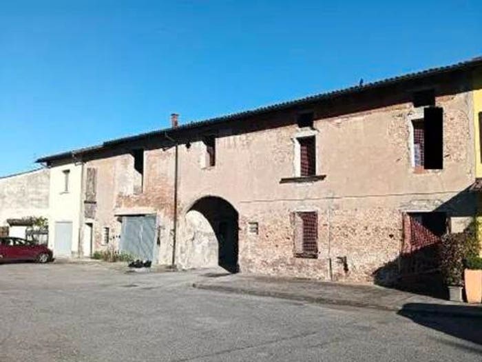 Casa con 6 locali in vendita in Via Martiri Della Libertà, Centro, San Rocco al Porto