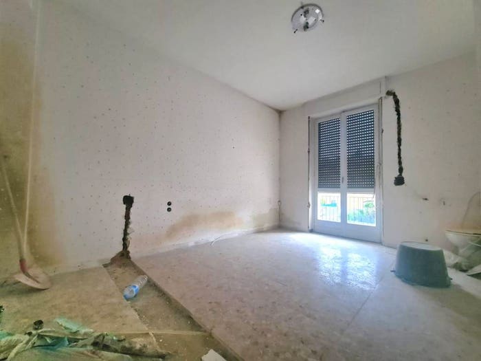 Appartamento trilocale in vendita in Via Grigna, Piscina, Legnano