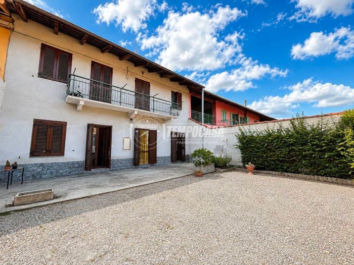 Casa quadrilocale in vendita in Via Rondissone, Tonengo Casale, Mazzè