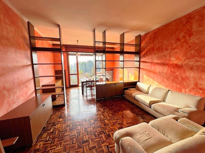 Casa quadrilocale in vendita in Via Po, Saronno