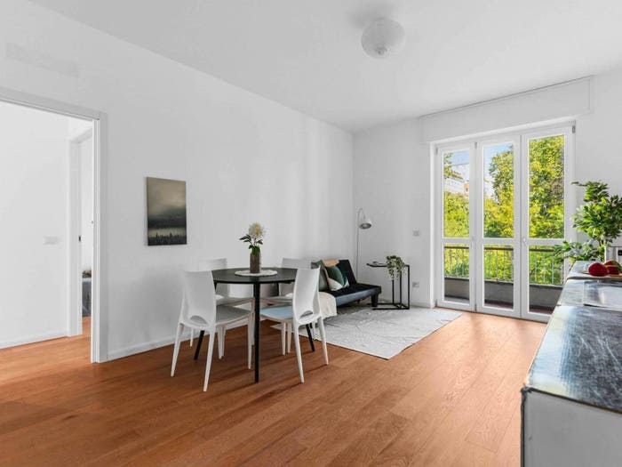 Appartamento trilocale in vendita in Solari, Milano