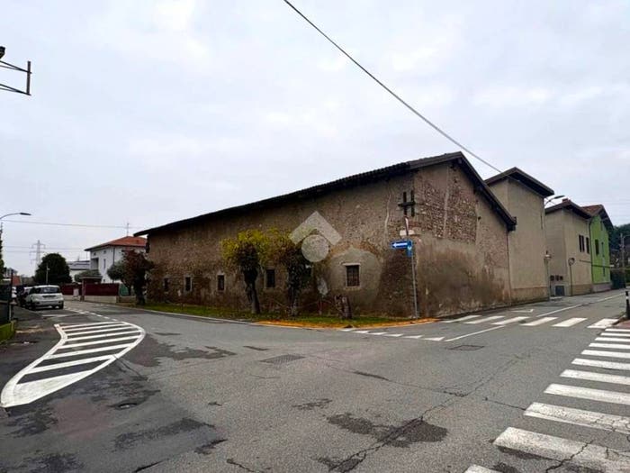 Casa con 6 locali in vendita in Via Grignano, Centro, Brembate