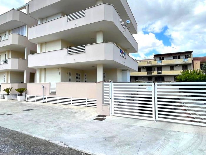 Appartamento trilocale in vendita in Via Appia, Centro, Maddaloni