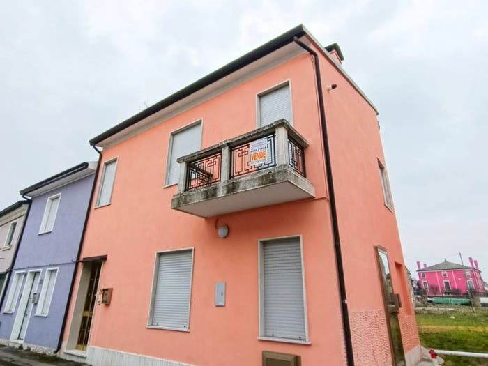 Appartamento trilocale in vendita in Via Ca' Cima, Centro, Adria