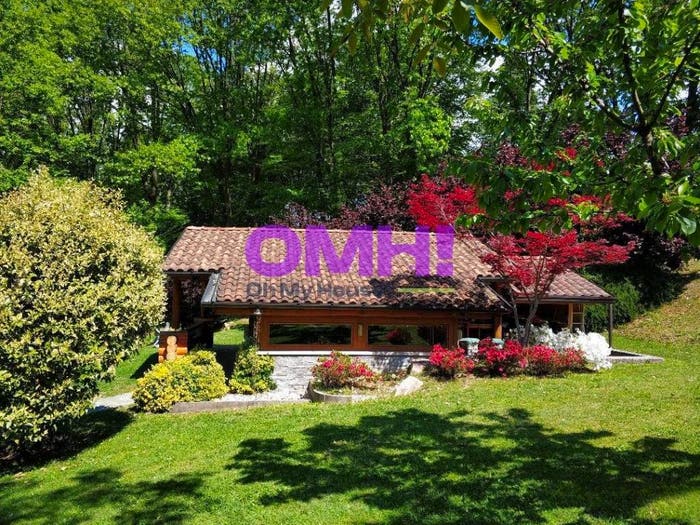 Casa monolocale in vendita in Via XXV Aprile, Buguggiate