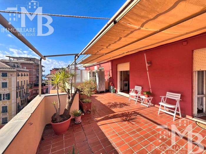 Casa quadrilocale in vendita in Via Biagio Assereto, Centro, Recco