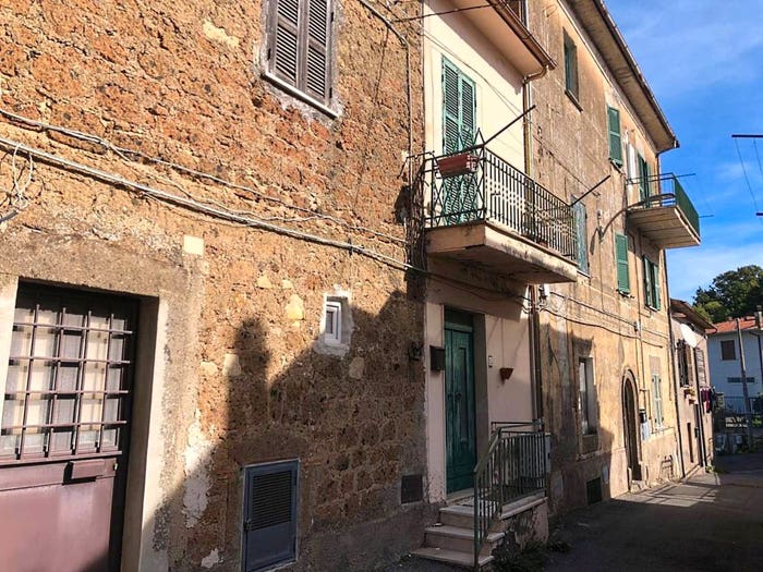Casa trilocale in vendita in Via dei Casali, Villa San Giovanni in Tuscia
