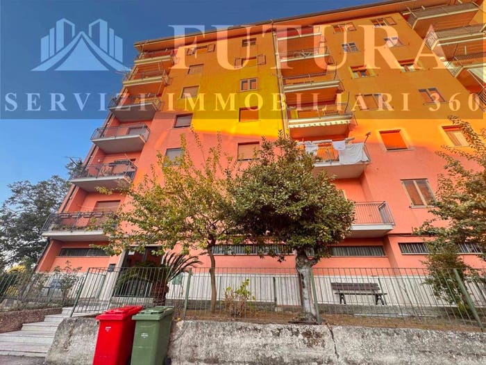 Appartamento trilocale in vendita in VIA GIUSEPPE DI VITTORIO, Quattrograna Bellizzi Sant'Oronzo, Avellino