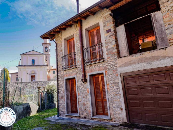 Casa bilocale in vendita in Via Pietro Pagliolico, CugliateFabiasco