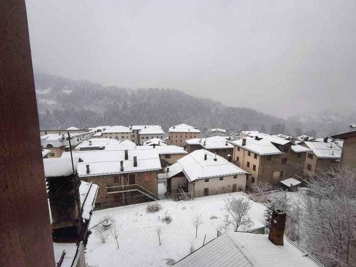 Appartamento quadrilocale in vendita in Via Giuseppe Fabbro, Pelos Di Cadore, Vigo di Cadore
