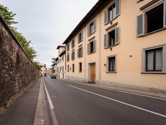 Appartamento con 5 locali in vendita in Via Senese, Due Strade San Gaggio, Firenze