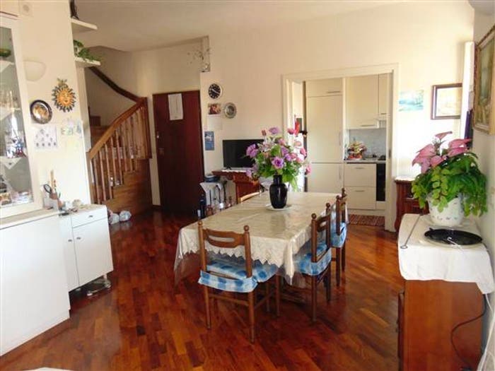 Appartamento trilocale in vendita in Via Isonzo, Centro, Loano