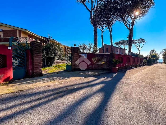 Appartamento bilocale in vendita in Via Giovenale, Centro, Formia