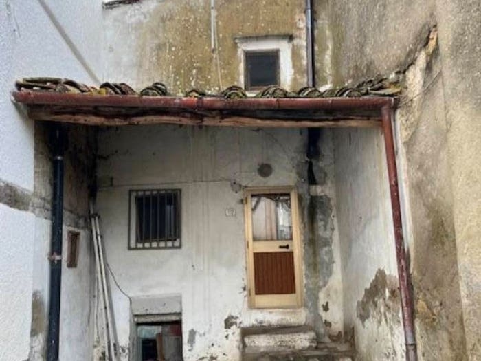 Casa con 5 locali in vendita in Marliana