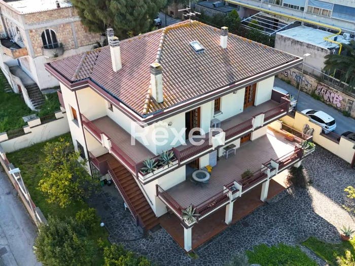 Casa con 6 locali in vendita in Strada Colle Marino, Colli Gesuiti, Pescara