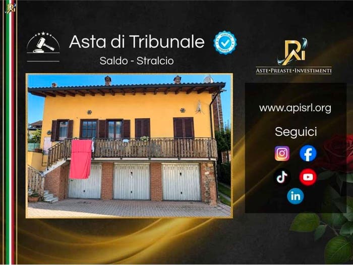 Appartamento quadrilocale in vendita in Via circonvallazione, Centro, Varallo Pombia