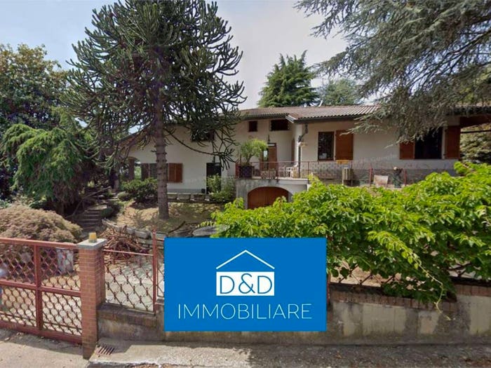 Casa con 6 locali in vendita in Strada del Redentore, Revigliasco Maddalena, Moncalieri