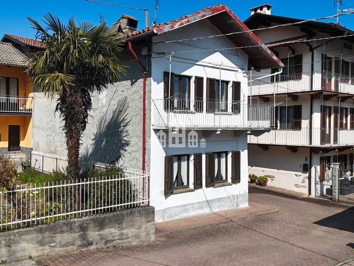 Casa quadrilocale in vendita in via Villa, Centro, San Colombano Belmonte