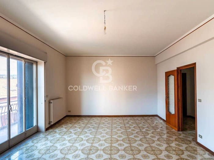 Appartamento con 5 locali in vendita in Via Macello, San Giovanni Tupparello, Acireale