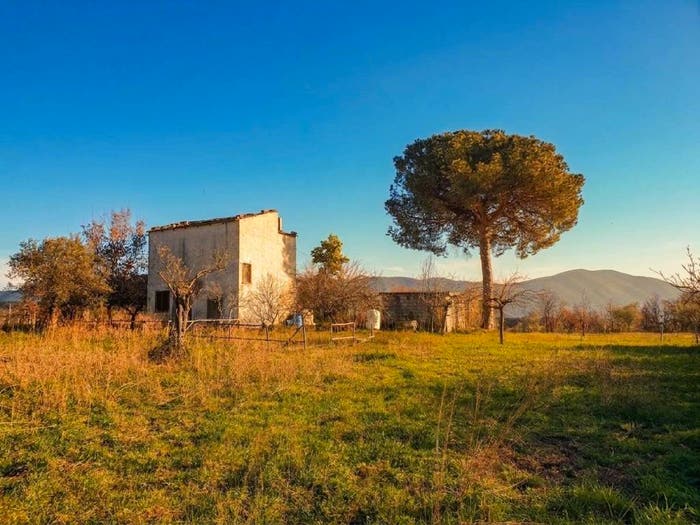 Casa trilocale in vendita in Via Bosco Grande, Sessa Aurunca