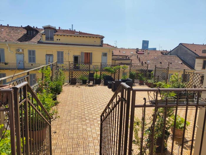 Appartamento trilocale in vendita in Viale Stelvio, Farini, Milano