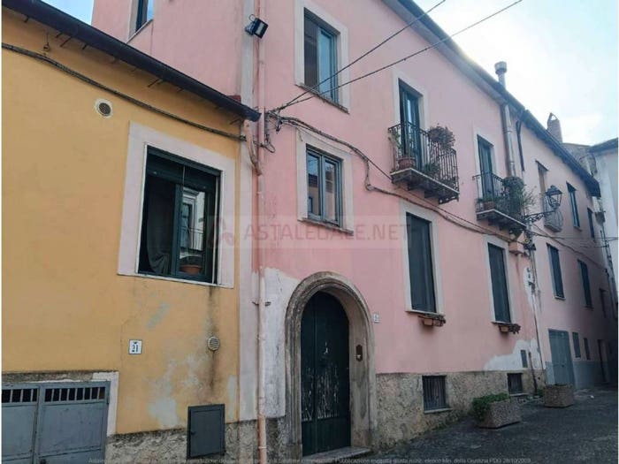 Appartamento con 5 locali in vendita in Via Ludovico Sica, Curti, Giffoni Valle Piana