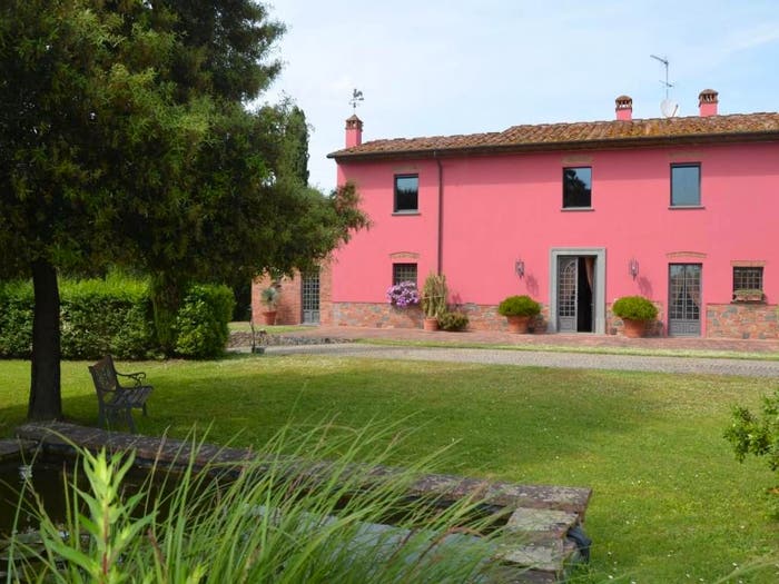 Casa con 6 locali in vendita in Lucca, Arancio