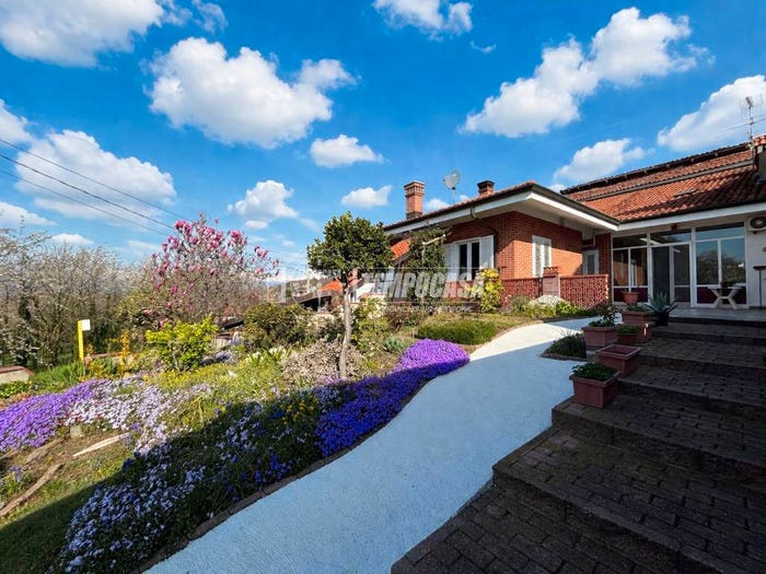Casa con 6 locali in vendita in Via san carlo, Orio Canavese