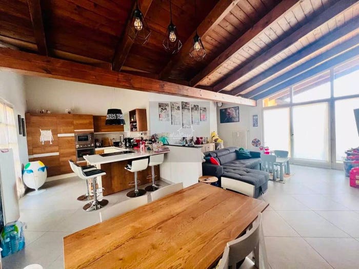 Appartamento con 5 locali in vendita in Sandigliano