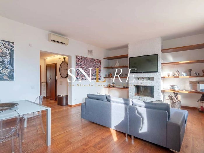 Appartamento con 6 locali in vendita in Viale Giacomo Matteotti, San Marco SS Annunziata, Firenze