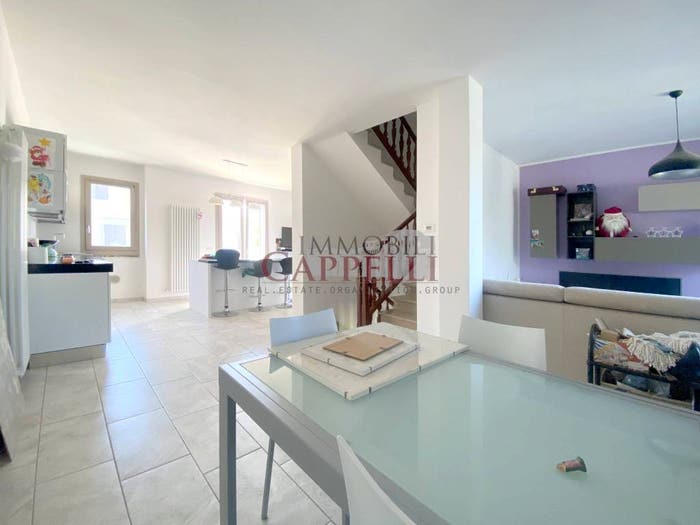 Casa con 5 locali in vendita in Via del Bosco, Carpinello, Forlì