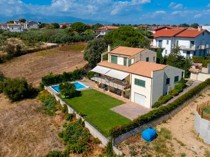 Casa con 6 locali in vendita in Via delle Croci, Centro, Fossacesia