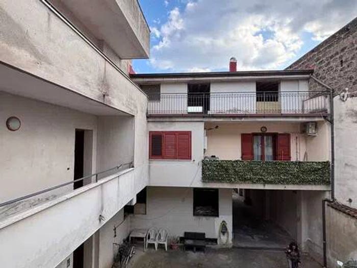Casa in vendita in Via Elpidio Ienco, Capodrise