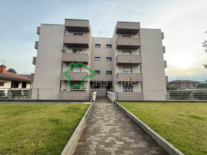 Appartamento bilocale in vendita in Viale Milano, Torretta Martinetta San Grato, Lodi