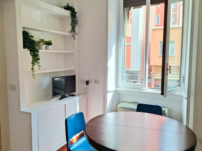 Appartamento bilocale in affitto in Via Vespri Siciliani, Piazza Napoli, Milano