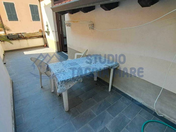 Casa con 5 locali in vendita in Piazza Roma, Centro, Molini di Triora