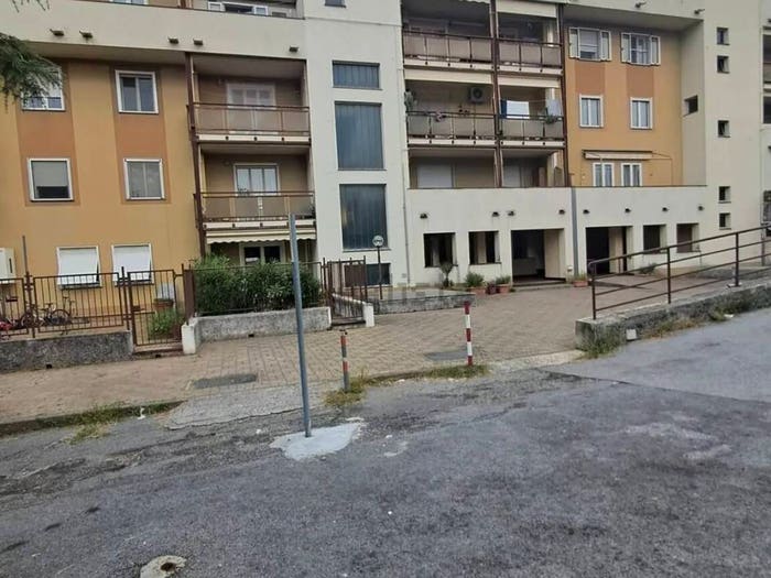 Appartamento trilocale in vendita in Via Della Colletta, Centro, Arenzano