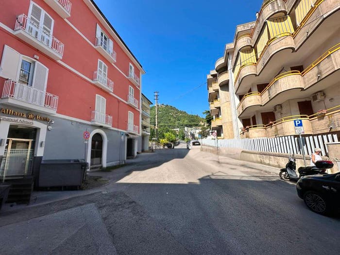 Appartamento con 5 locali in vendita in Via Carlo Santoro, Centro, Cava de' Tirreni