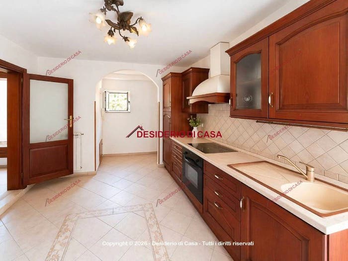 Casa trilocale in vendita in Via Porta Palermo, Mistretta