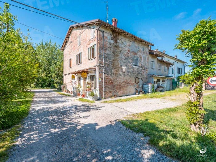 Casa con 6 locali in vendita in Via selvatica, Nonantola