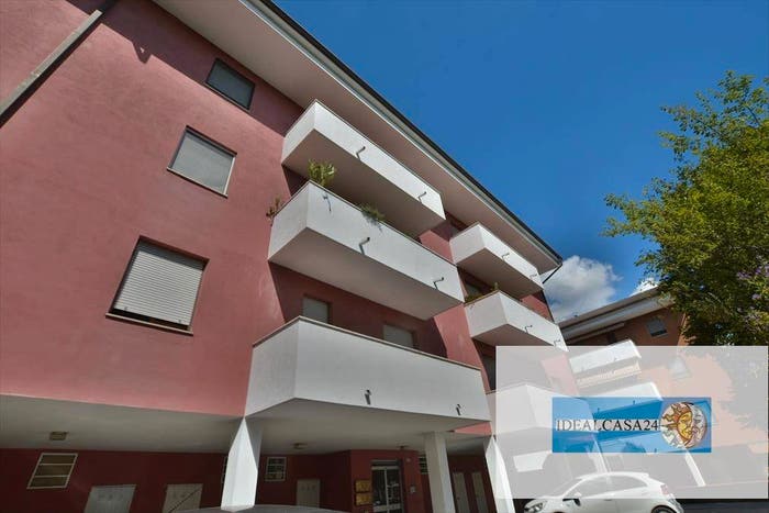 Appartamento con 5 locali in vendita in Villa Potenza Via Giovanni Palatucci, Villa Potenza, Macerata
