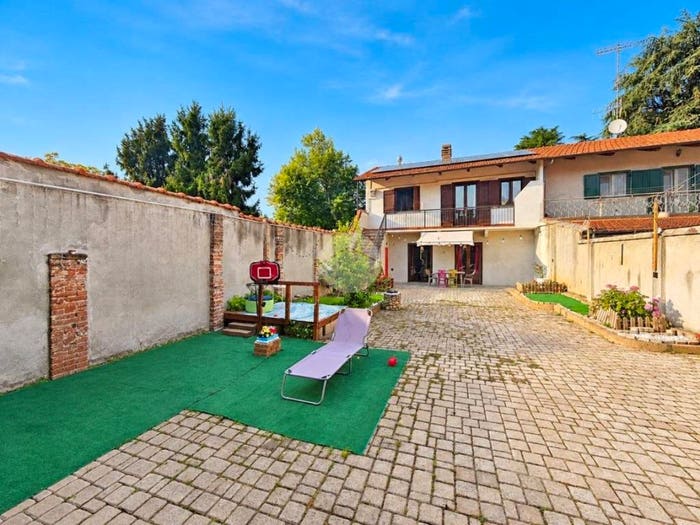 Casa quadrilocale in vendita in Via P Bosio, Rondissone