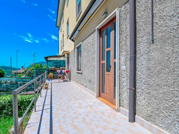 Appartamento bilocale in vendita in Via Besnigo, Centro, Gandino