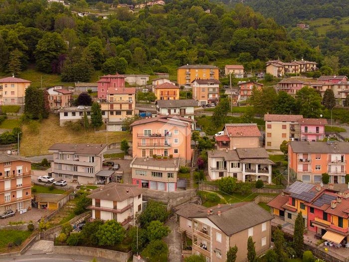 Case in Vendita e in Affitto - 2