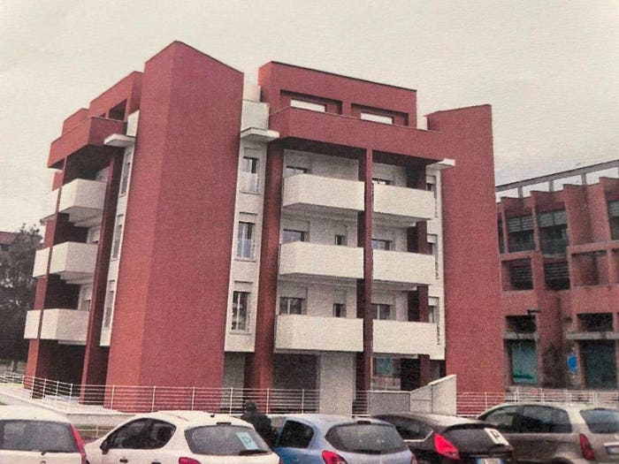 Casa con 5 locali in vendita in Via Tito Maccio Plauto, Spazzoli Medaglie D'Oro, Forlì