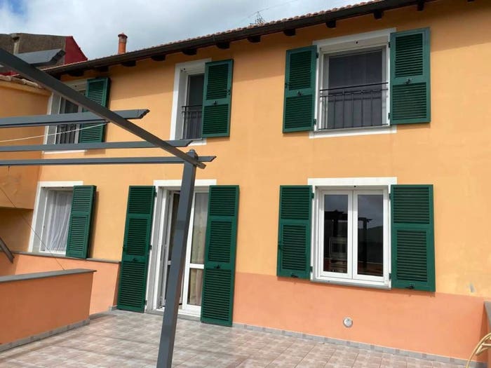 Casa con 5 locali in vendita in Via Delmonte, Vezzi Portio