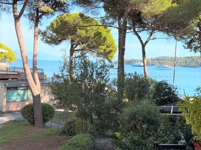 Appartamento trilocale in vendita in Via Olivo, Centro, Portovenere