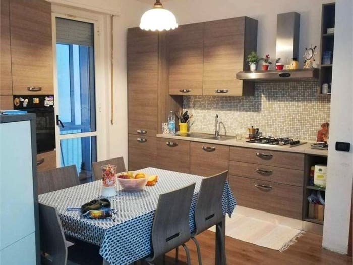 Appartamento quadrilocale in vendita in via bengasi, Ospedale Stazione, Livorno