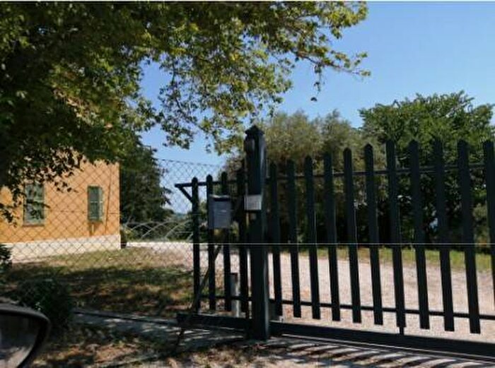 Casa con 6 locali in vendita in Contrada Liberata Petritoli FM Italia, Petritoli